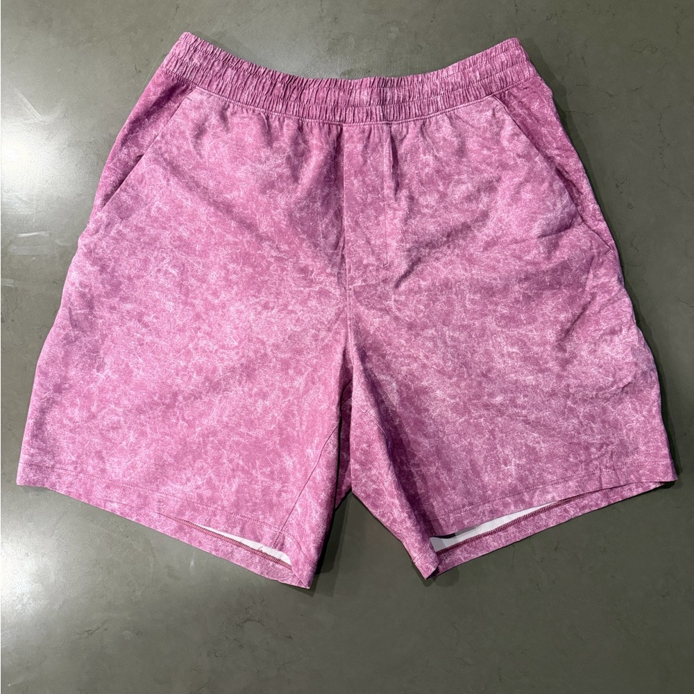 Lululemon Pace breaker Plum Tie Dye 7” Linerless Men’s M